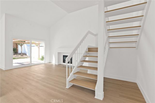 17 Rocky Creek, Laguna Hills, CA 92653