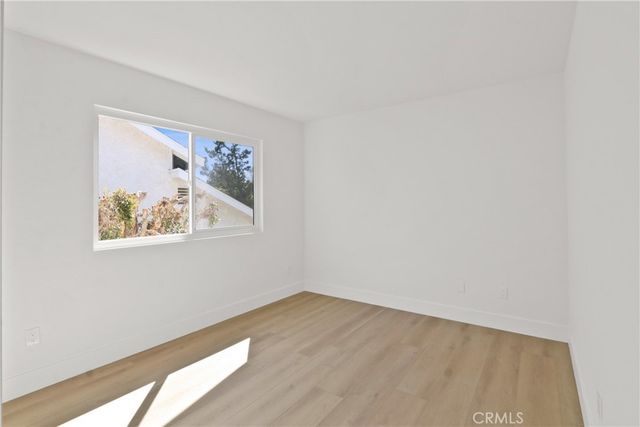 17 Rocky Creek, Laguna Hills, CA 92653