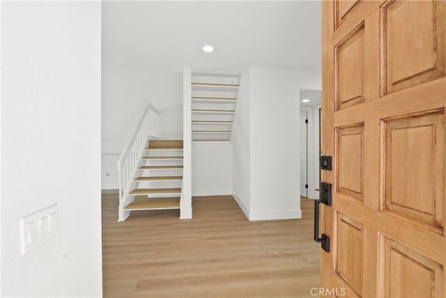 17 Rocky Creek, Laguna Hills, CA 92653