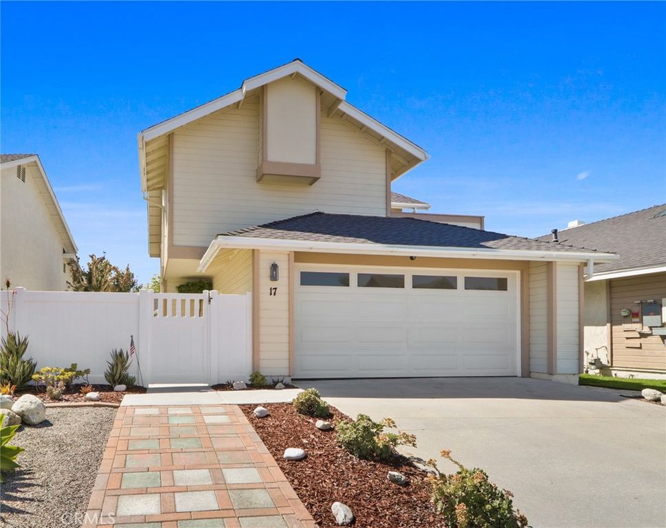17 Rocky Creek, Laguna Hills, CA 92653 — photo 2