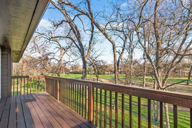 1627 S Hearthside Dr, Richmond, TX 77406