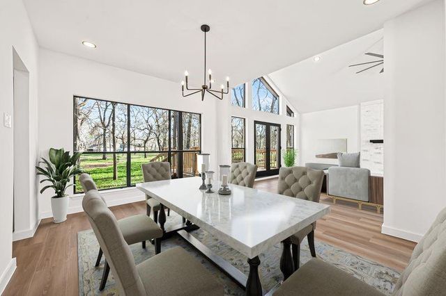 1627 S Hearthside Dr, Richmond, TX 77406