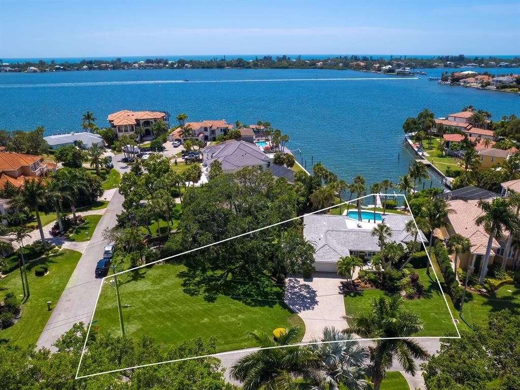 7614 PENINSULAR DRIVE, Sarasota, FL 34231