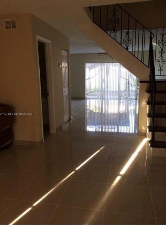 3928 SW 67th Way 97, Davie, FL 33314