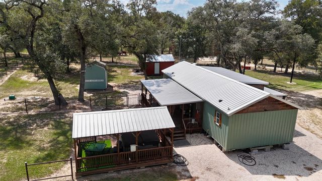 3033 County Road 18, Hallettsville, TX 77964