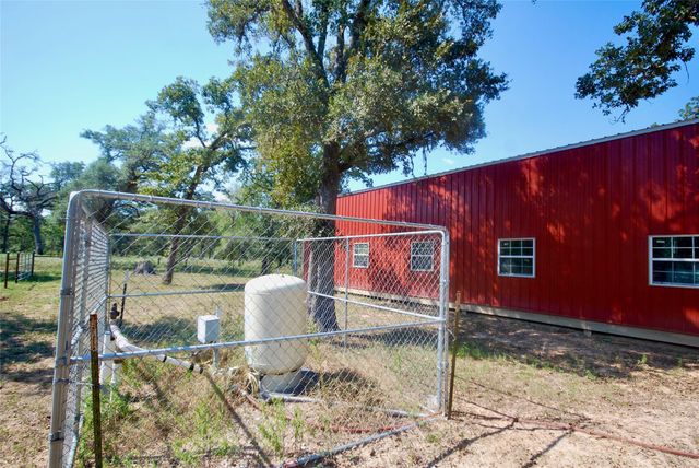 3033 County Road 18, Hallettsville, TX 77964