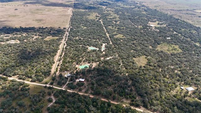 3033 County Road 18, Hallettsville, TX 77964