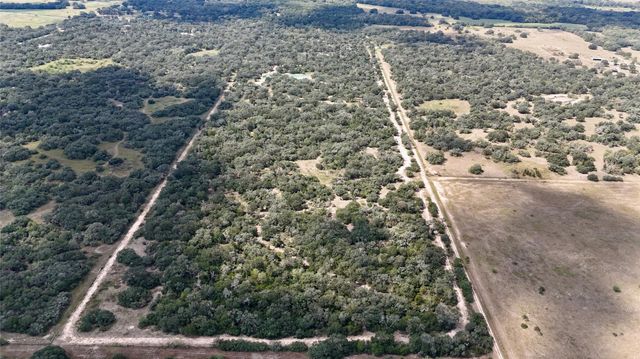 3033 County Road 18, Hallettsville, TX 77964