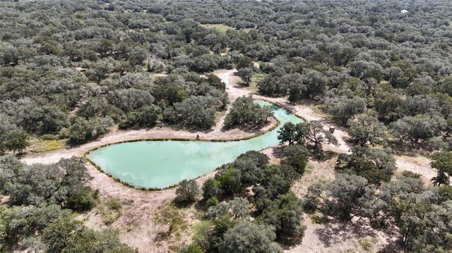 3033 County Road 18, Hallettsville, TX 77964