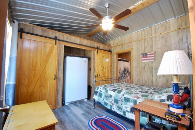 3033 County Road 18, Hallettsville, TX 77964