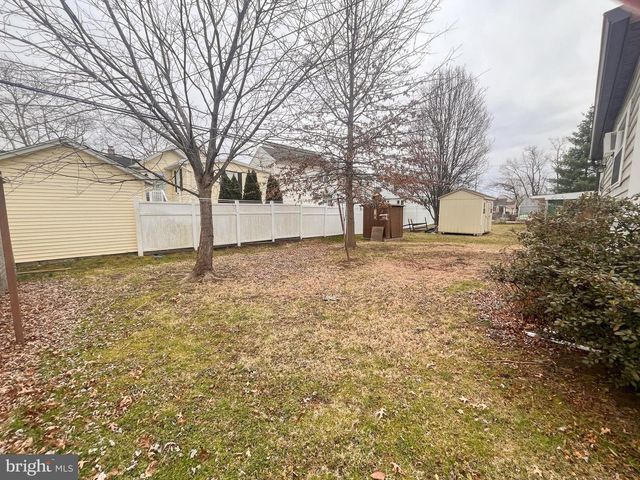 105 HARDING AVE, Wilmington, DE 19804