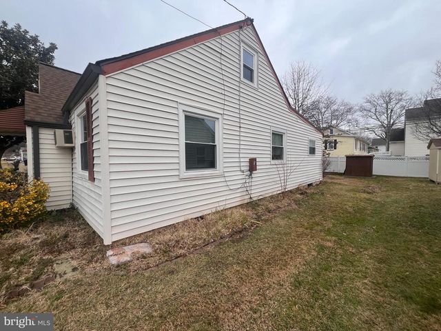 105 HARDING AVE, Wilmington, DE 19804