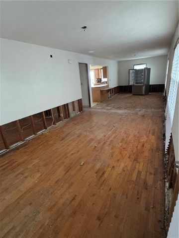 1004 Wright Street, Pleasant Hill, MO 64080