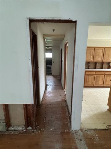 1004 Wright Street, Pleasant Hill, MO 64080