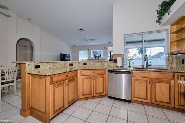 5507 SW 14th PL, Cape Coral, FL 33914