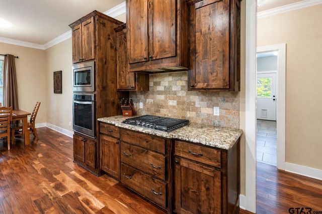 14080 Pine Overlook Dr., Flint, TX 75762