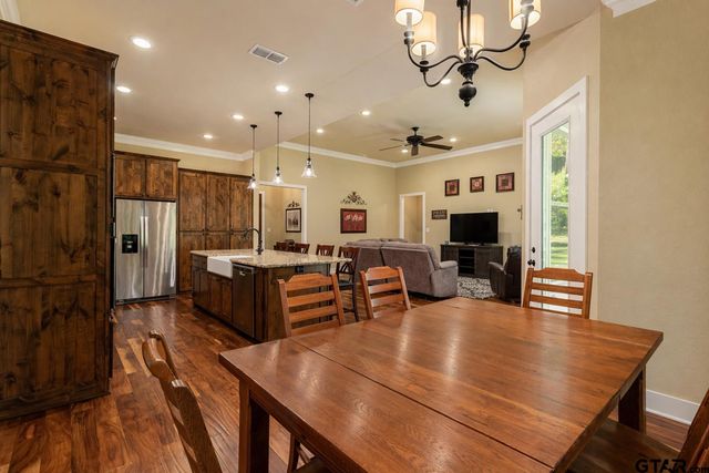 14080 Pine Overlook Dr., Flint, TX 75762