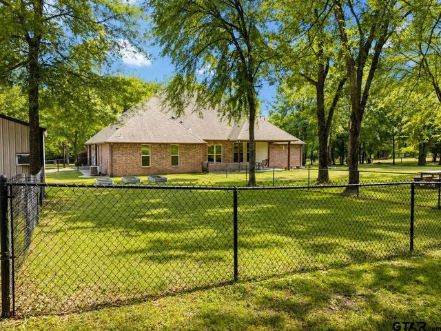 14080 Pine Overlook Dr., Flint, TX 75762