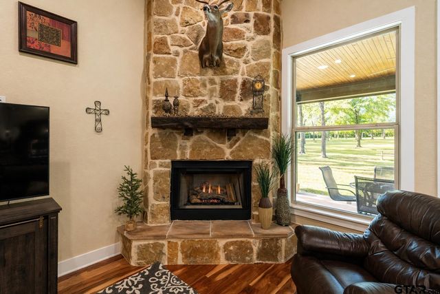 14080 Pine Overlook Dr., Flint, TX 75762