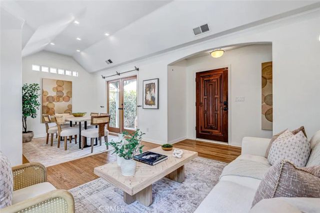 1904 Harkness, Manhattan Beach, CA 90266
