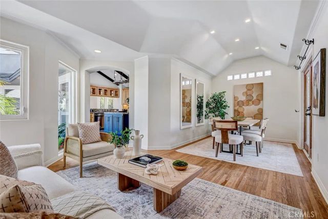 1904 Harkness, Manhattan Beach, CA 90266