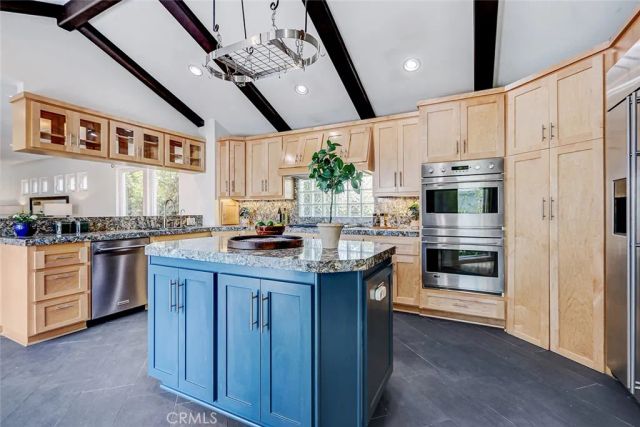 1904 Harkness, Manhattan Beach, CA 90266
