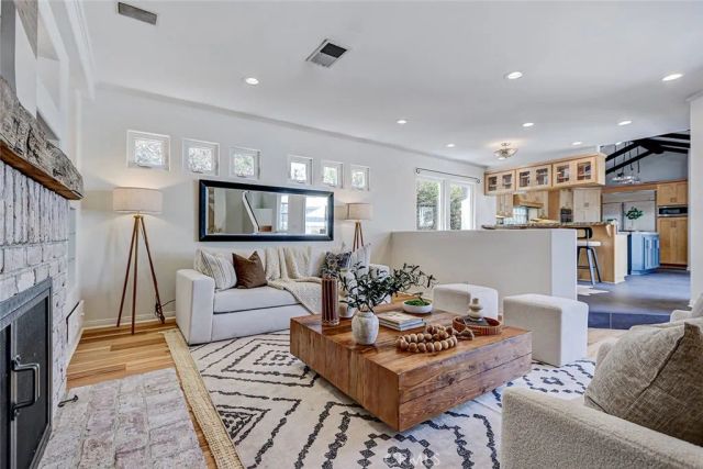 1904 Harkness, Manhattan Beach, CA 90266