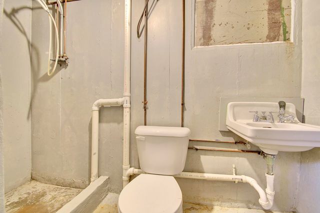 7200 Oakbrook Road, Florence, KY 41042