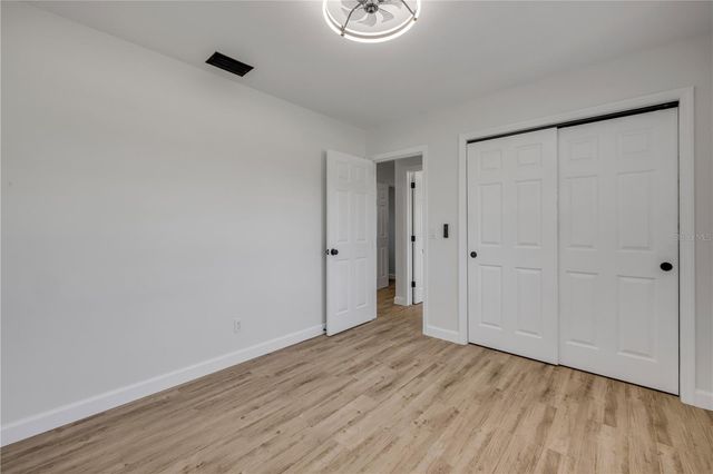 1807 S SEGRAVE STREET, South Daytona, FL 32119
