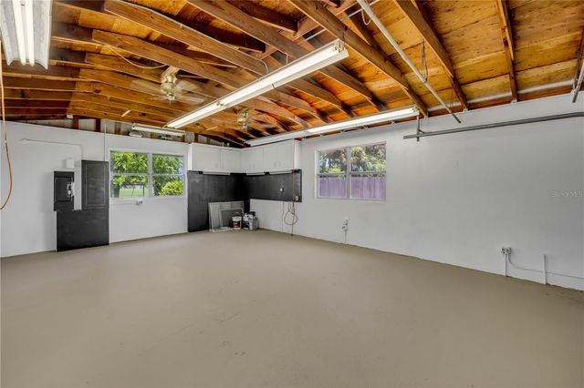 1807 S SEGRAVE STREET, South Daytona, FL 32119