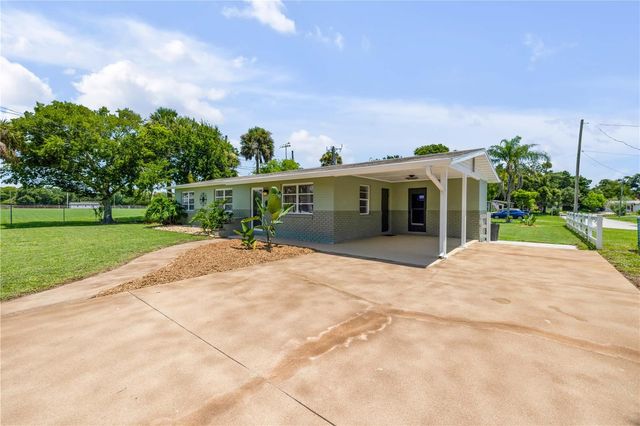 1807 S SEGRAVE STREET, South Daytona, FL 32119