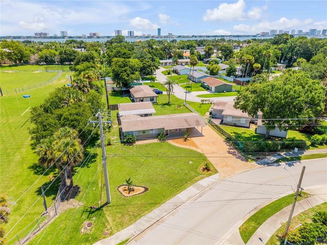 1807 S SEGRAVE STREET, South Daytona, FL 32119