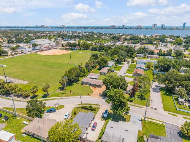 1807 S SEGRAVE STREET, South Daytona, FL 32119