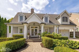 520 Pleasant Street, Birmingham, MI 48009