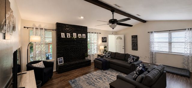 2701 E Dallas Street, Broken Arrow, OK 74014