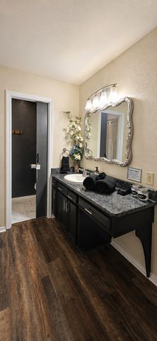 2701 E Dallas Street, Broken Arrow, OK 74014