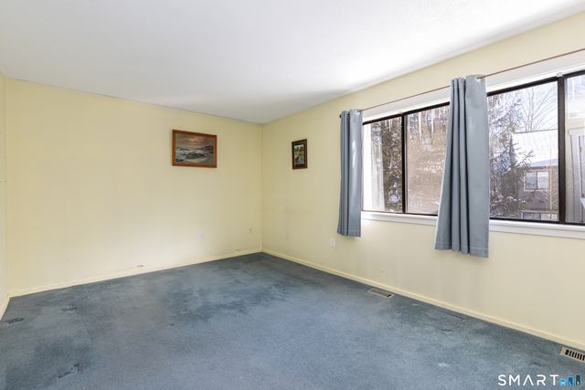 9 Highpoint Court 116E, Woodbury, CT 06798