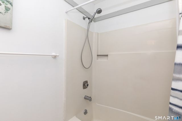 9 Highpoint Court 116E, Woodbury, CT 06798