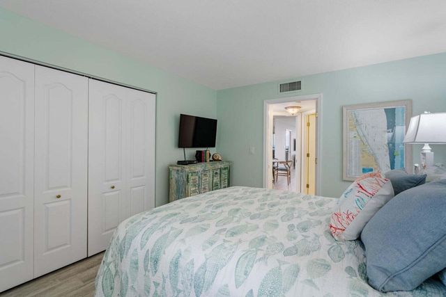 9550 S Ocean Drive 4, Jensen Beach, FL 34957