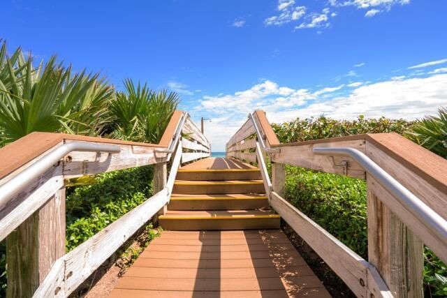 9550 S Ocean Drive 4, Jensen Beach, FL 34957