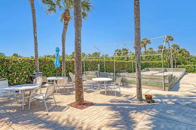 9550 S Ocean Drive 4, Jensen Beach, FL 34957
