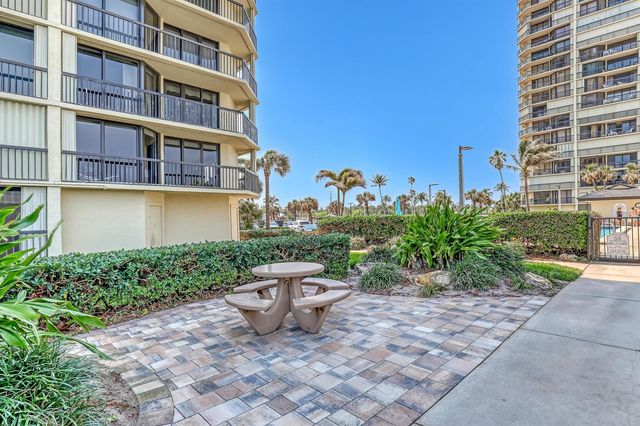 9550 S Ocean Drive 4, Jensen Beach, FL 34957