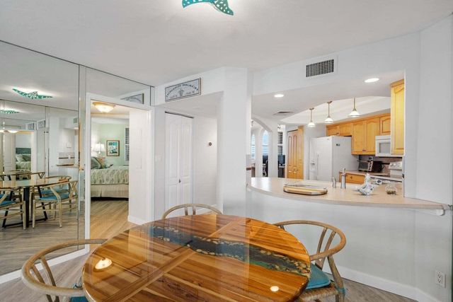 9550 S Ocean Drive 4, Jensen Beach, FL 34957