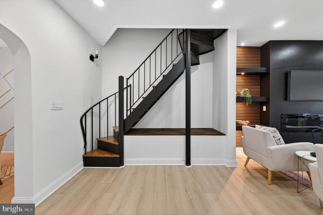 3909 NORFOLK AVE, Baltimore, MD 21216