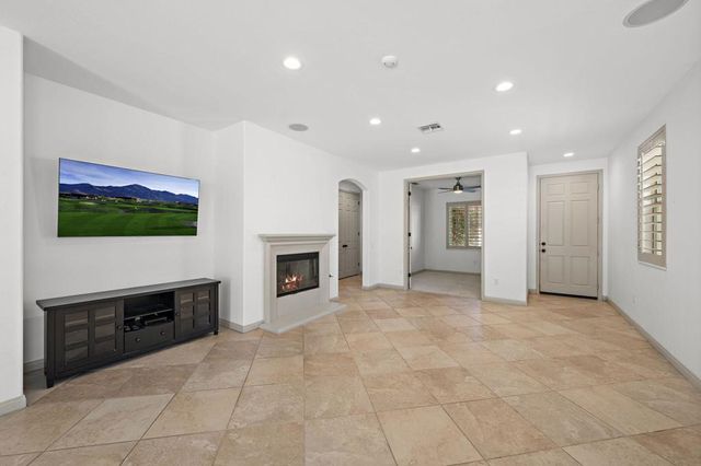 40832 Calle Santa Cruz, Indio, CA 92203