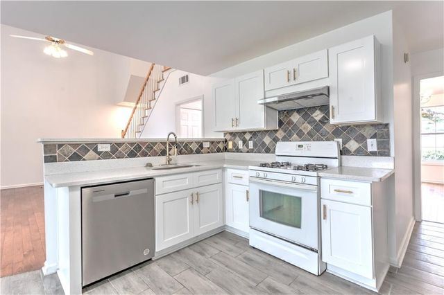 2869 Hickory Run Circle, Duluth, GA 30096