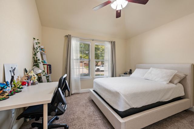 265 Hilltop Drive, Justin, TX 76247