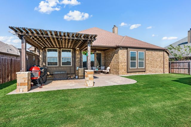 265 Hilltop Drive, Justin, TX 76247