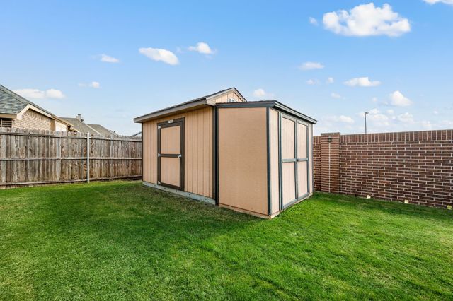 265 Hilltop Drive, Justin, TX 76247