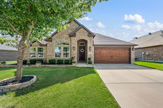 265 Hilltop Drive, Justin, TX 76247